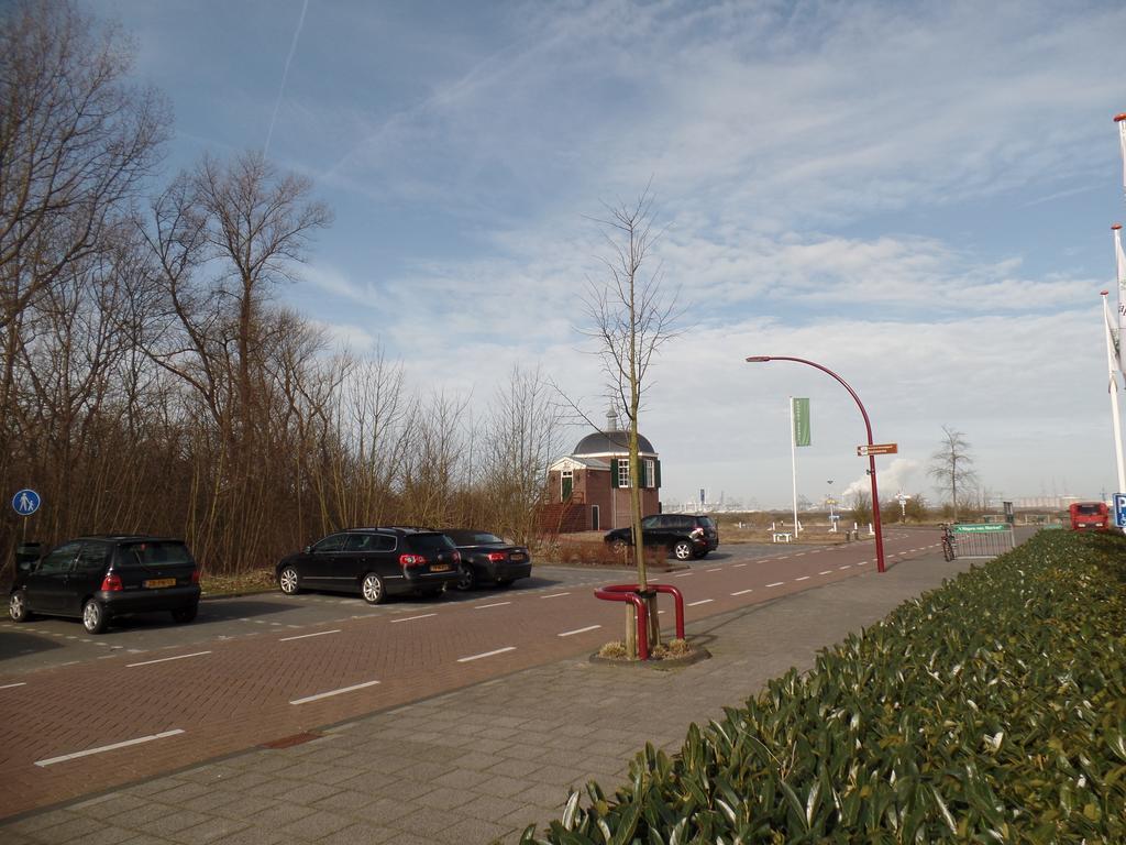 Bed & Breakfast Van Marion Oostvoorne Exterior foto