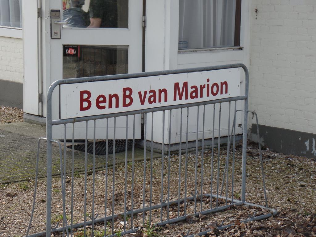 Bed & Breakfast Van Marion Oostvoorne Exterior foto