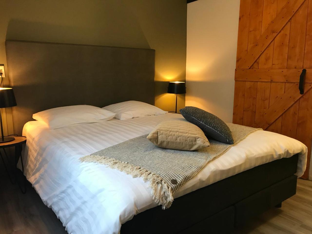 Bed & Breakfast Van Marion Oostvoorne Exterior foto