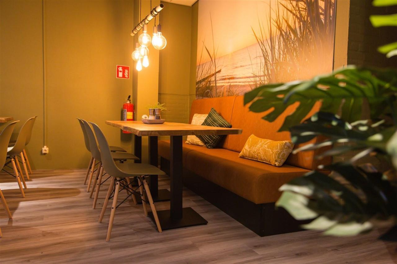 Bed & Breakfast Van Marion Oostvoorne Exterior foto